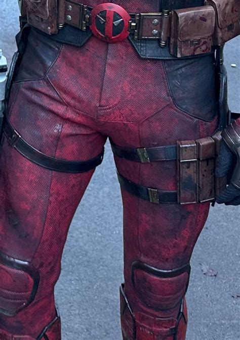 ryan reynolds dick pic|[Serious]How big is Ryan Reynolds penis in deadpool and which。